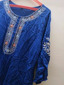Elegant Blue Embroidered Kurta