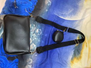 Black Crossbody Bag with Coin Purse