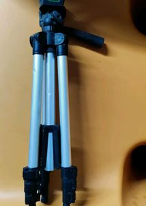 Tripod Mobile