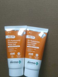 The Derma Co. Sunscreen SPF 50 1% Hyaluronic