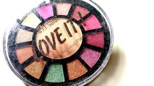 Shimmer Eyeshadow Palette