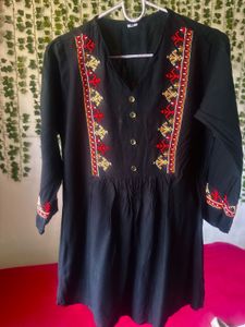 Embroidered Black Kurti