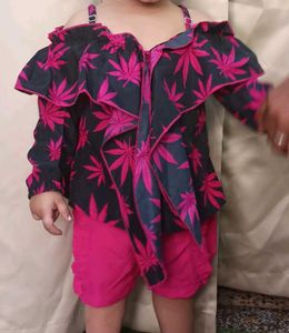 Girl Top And Shorts ..