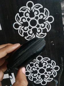 Leather Zipper Headphone Case ( Black )