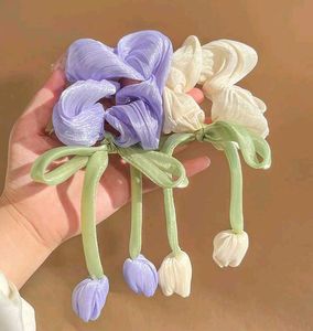 Tulip Scrunchie