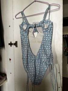 L bikini