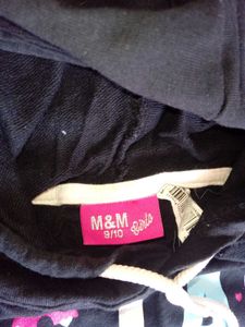 black cropped hoodie