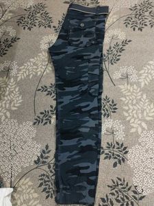 Men&#39;s Casual Joggers With a belt