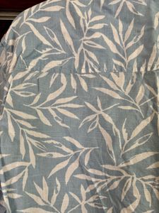 Blue vacation tropical casual shirt