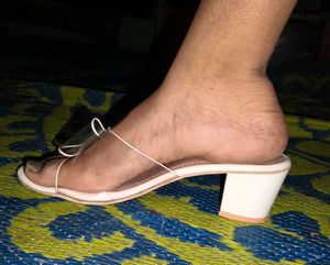 Cute White Bow Flats