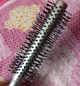 💌Silver Round Hair Brush💌