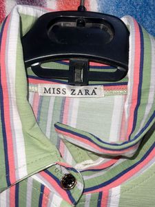 Women Tie-up Crop Top