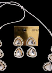 Elegant Polki Kundan Necklace Set