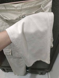 cargo pants with 6 pockets