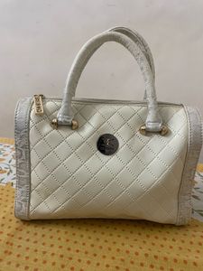 Elegant Esbeda Handbag