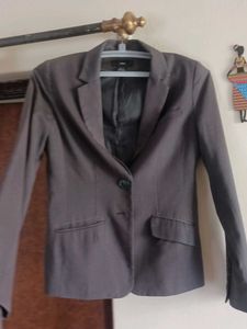 Elegant Grey Women's Blazer