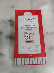 Dotandkey Tinted Sunscreen