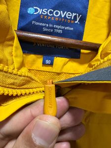 Discovery Expedition Yellow Hooded Jacket
