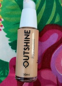 Outshine Foundation - 30ml