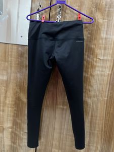 Hrx Women Black Printed Tights