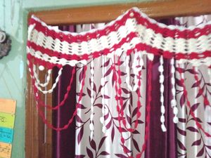 Woolen Toran For Gate White&amp;Red 🤍❤