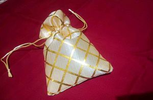 Elegant Favor Bags - Set of 15