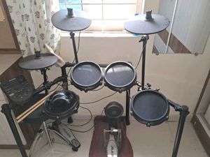 Alesis Nitro Electronic Drum Kit