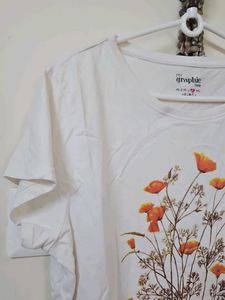 Golden Poppy Graphic Tee