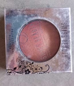 Swiss Beauty Professional Blusher