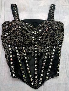 Elegant Black Ruffle Saree 🖤✨