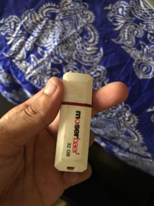 MoserBaer 32gb Pendrive