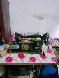 Rita Sewing Machine