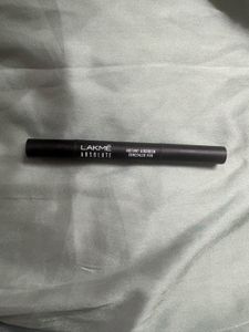 Lakme Absolute Concealer Pen - Ivory shade