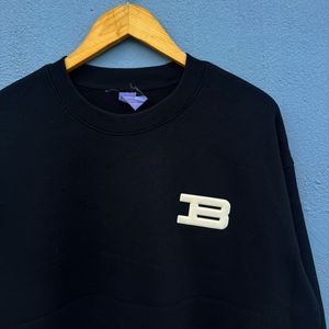 Black Sweatshirt
