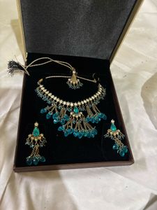 Teal Beaded Jewelry Set