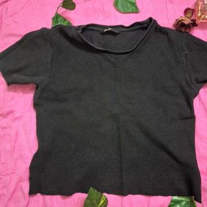 Cute BLACK Streachable Crop Top