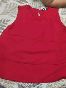 Tan Jay Red Top