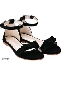 Bow-tiful Black Flats