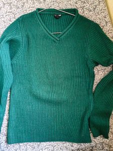 Girls Woolen Top