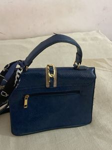 Two-Tone Purse with Scarf