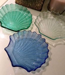 1Peice Small Glass Shell Plate