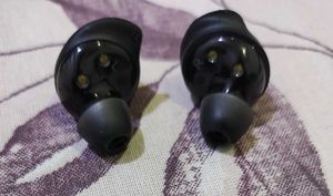 Samsung galaxy buds + wireless earbuds with mic