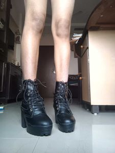 Black Heeled Laced Boots