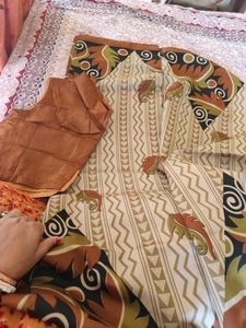Saree With Blouse