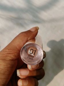 moist heist Lip Oil  - Swiss Beauty