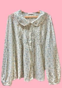 Prettiest Floral Shirt 💛🤍