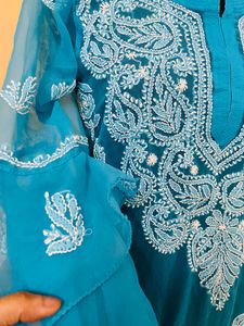 Chikenkari Kurti