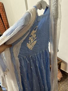 perfect gown 100% new