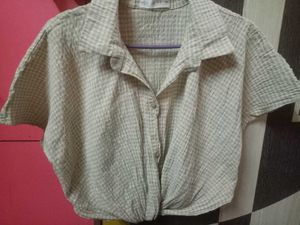 Cute Checkered Tie-Front Crop Top