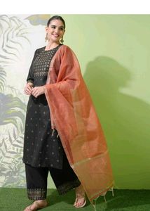 Vishudh Ethanic Kurta Set